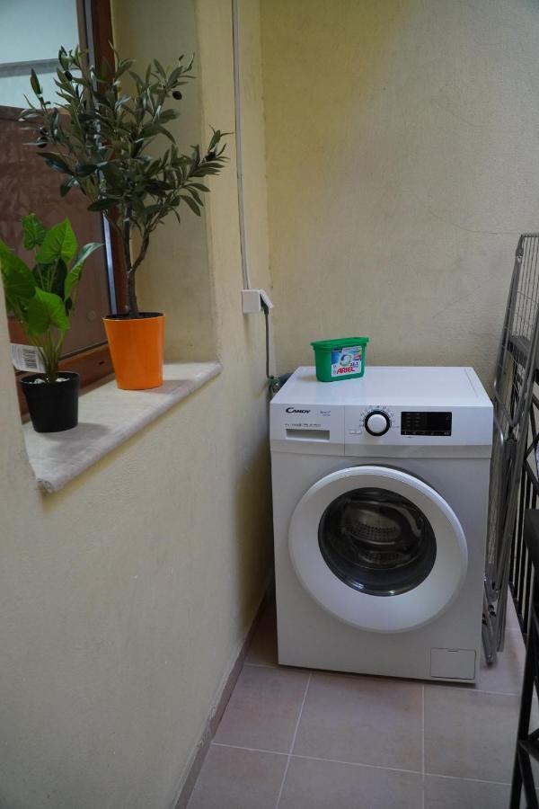 Modern Apartment In Οld Τown Salonicco Esterno foto