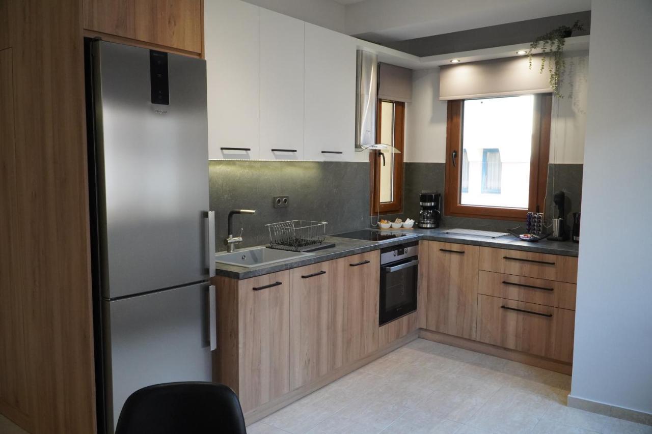 Modern Apartment In Οld Τown Salonicco Esterno foto